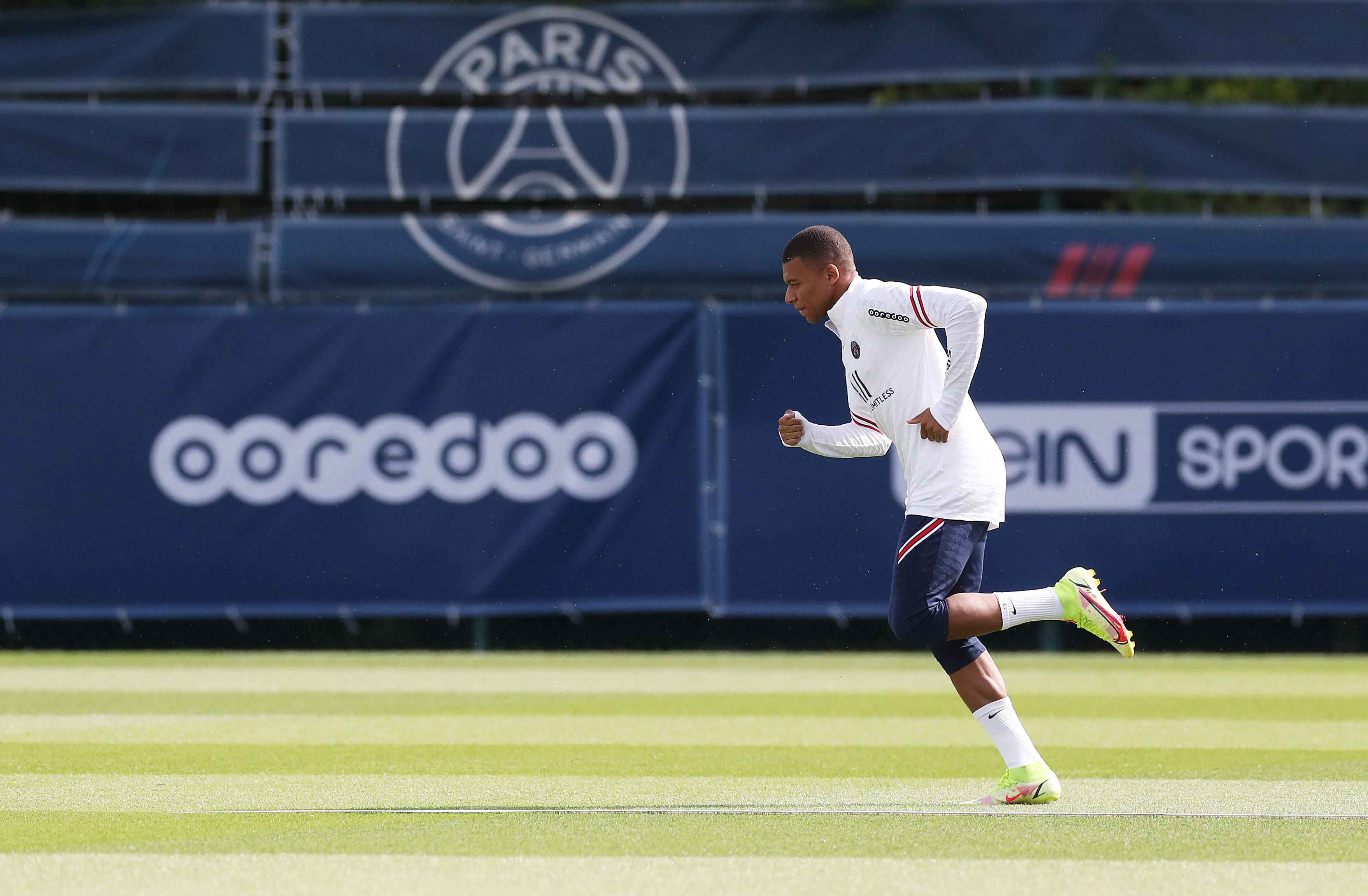 连续第二次扑点，迈尼昂当选米兰德比全场最佳