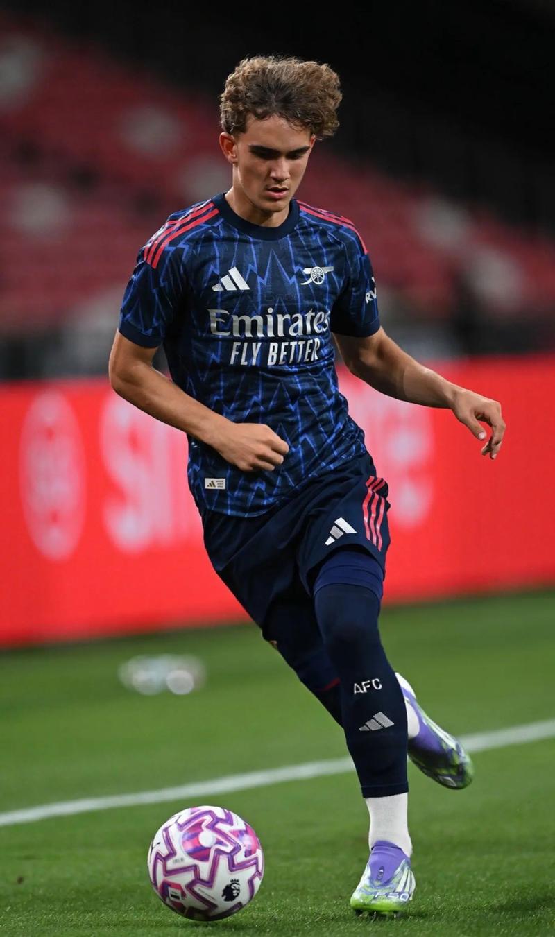 TF1奥利塞专访：我在英国长大，但从小就希望代表法国队