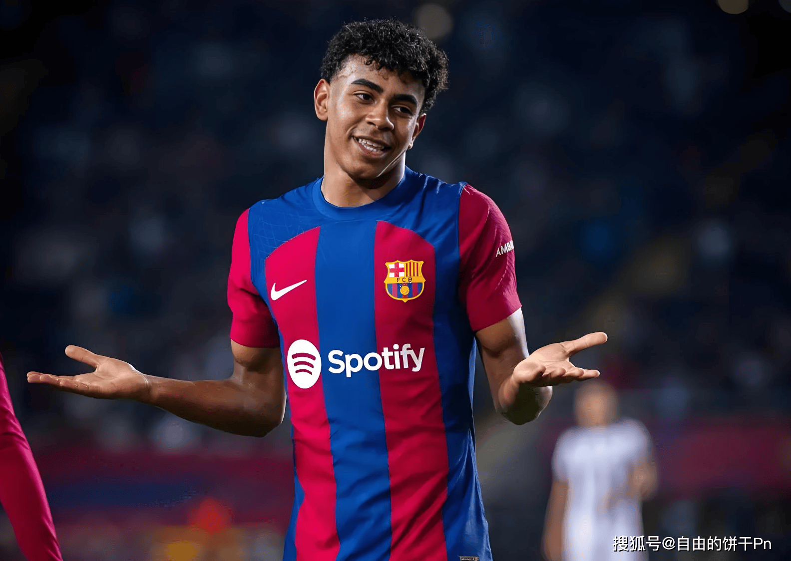 “苏超”冠军的排面，泰州市委书记和市长更衣室祝贺泰州夺冠