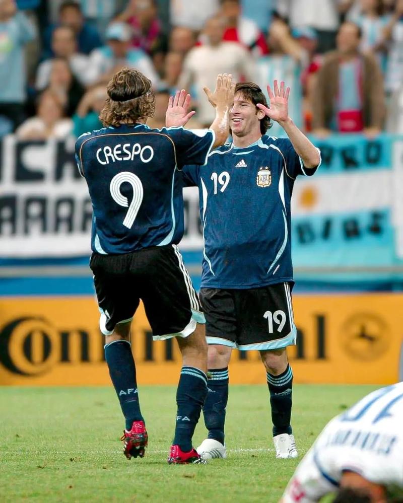 泰国队传控体系成熟