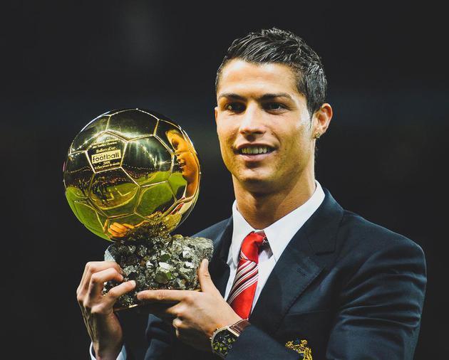 楚阿梅尼：良好心态是我强项之一；上赛季在伯纳乌被嘘让我进化