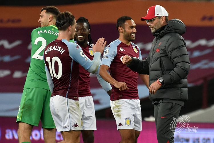 贝恩&卡特半场合计12中2，魔术主场落后背靠背马刺的9分