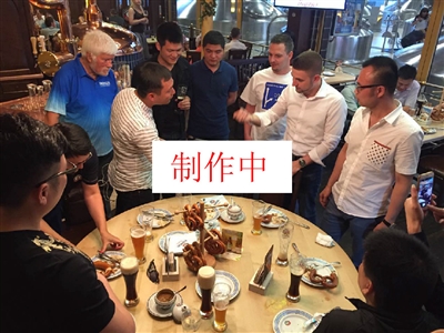 区提出